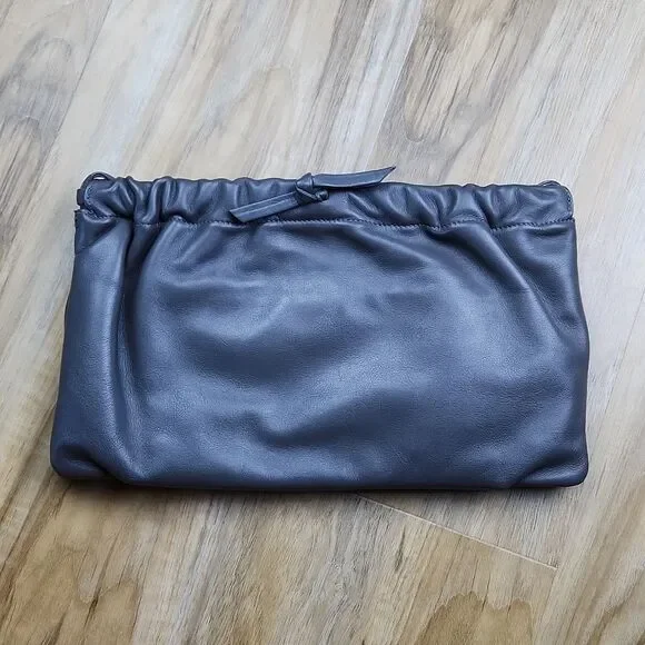 🔹️Anne Klein Gray Leather Clutch Purse - Picture 2 of 12